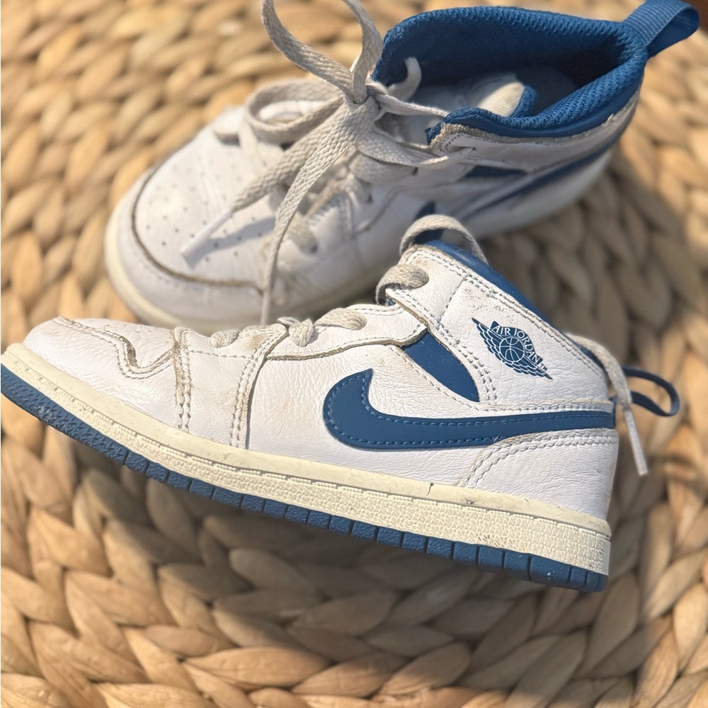 Nike Jordan Kids Sneakers